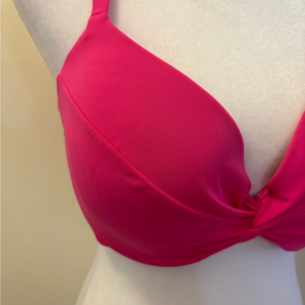 Victoria’s Secret Hot Pink Twist Front Bikini Top Size 36D - Picture 4 of 15